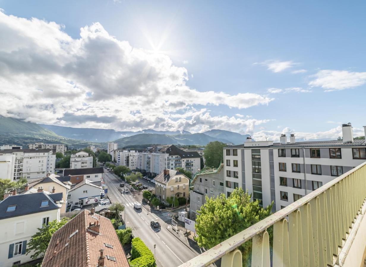 Vue Sensationnelle - Wifi Fibre - Arrivee Autonome Appartement Chambéry Buitenkant foto