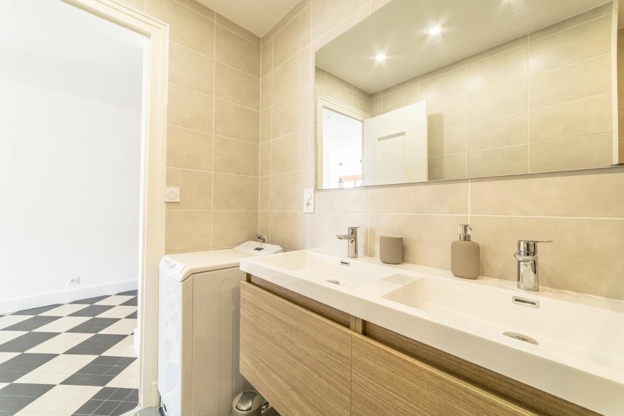 Vue Sensationnelle - Wifi Fibre - Arrivee Autonome Appartement Chambéry Buitenkant foto